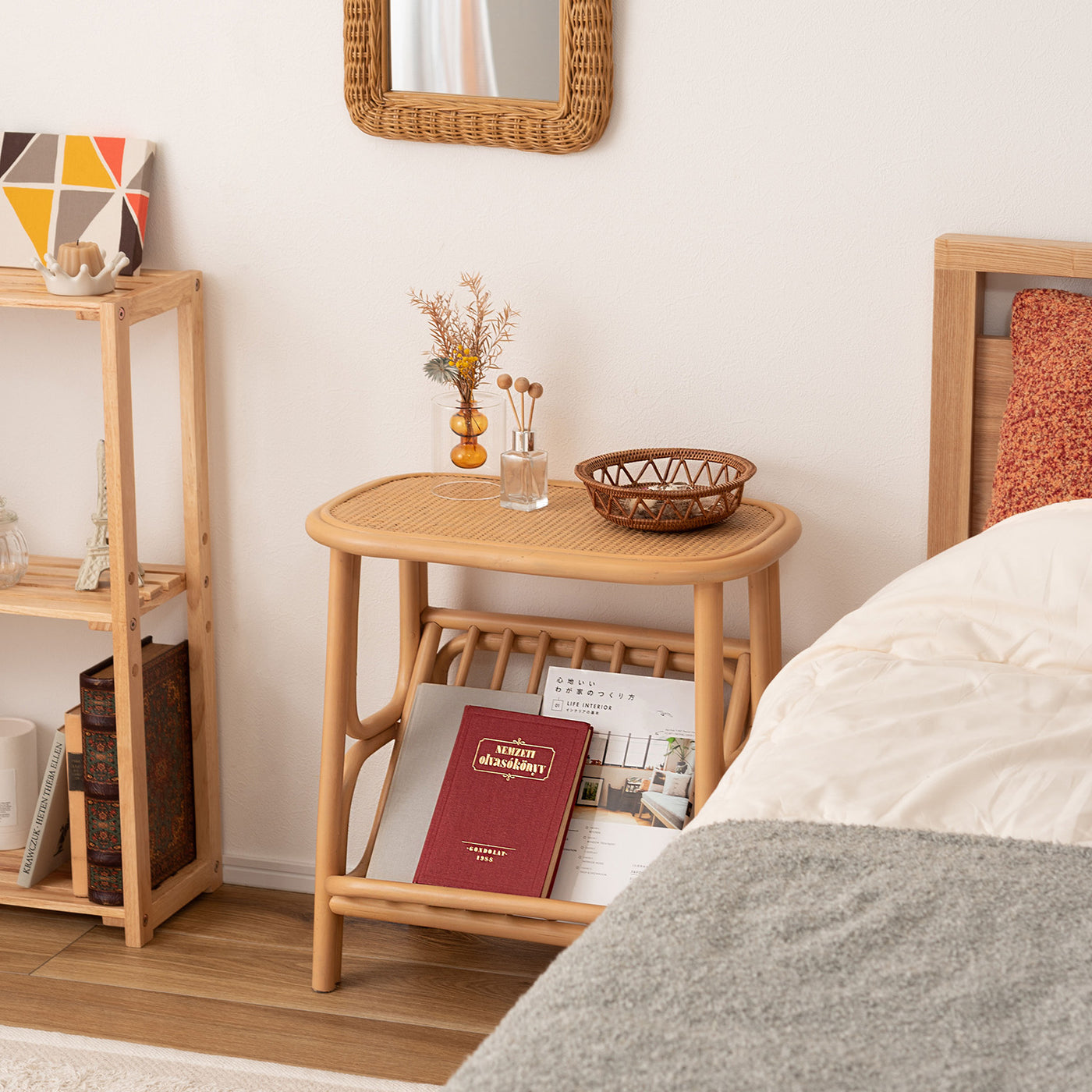 マガジンラック付き サイドテーブル 幅50cm / GUY-262NA