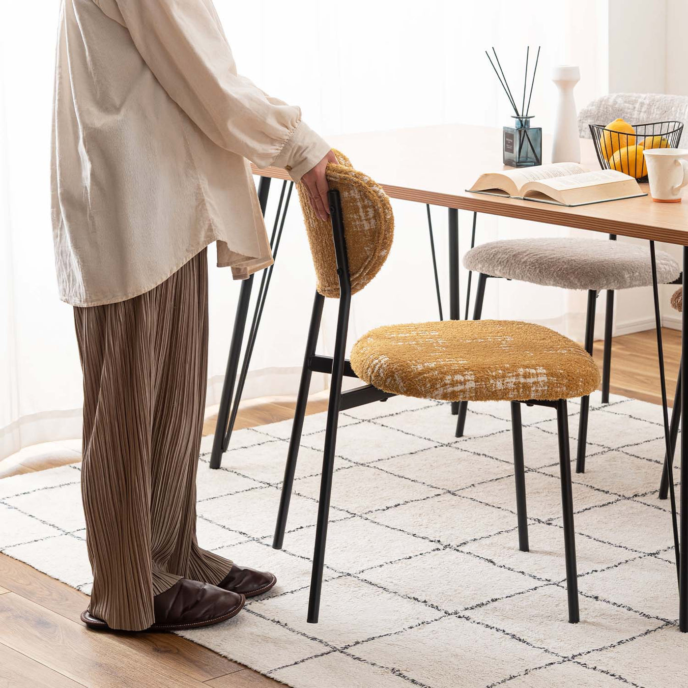 ダイニングチェア アームレスチェア ブークレ ファブリック / PC-267