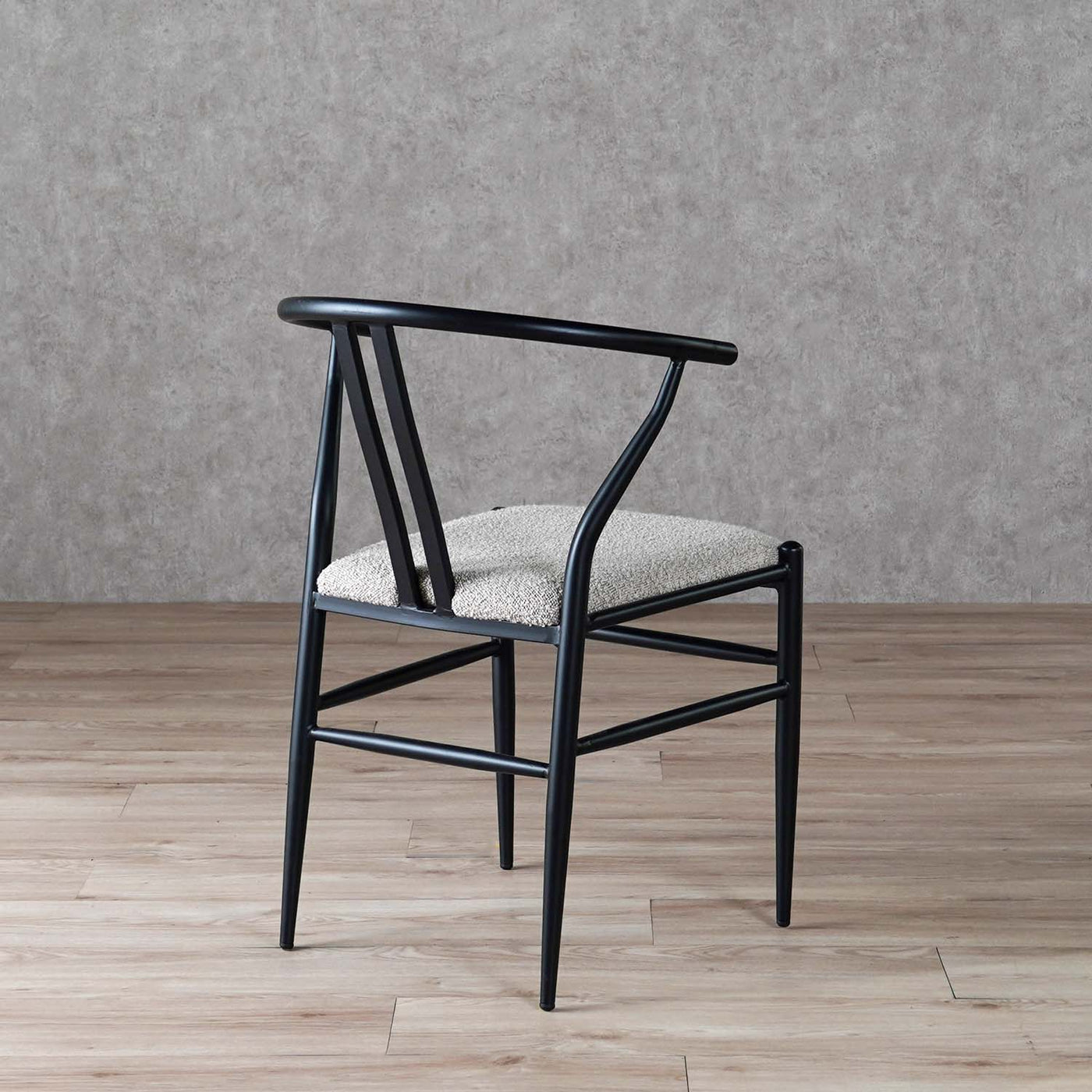 ダイニングチェア アームチェア ブークレ座面 スチールフレーム / PC-821