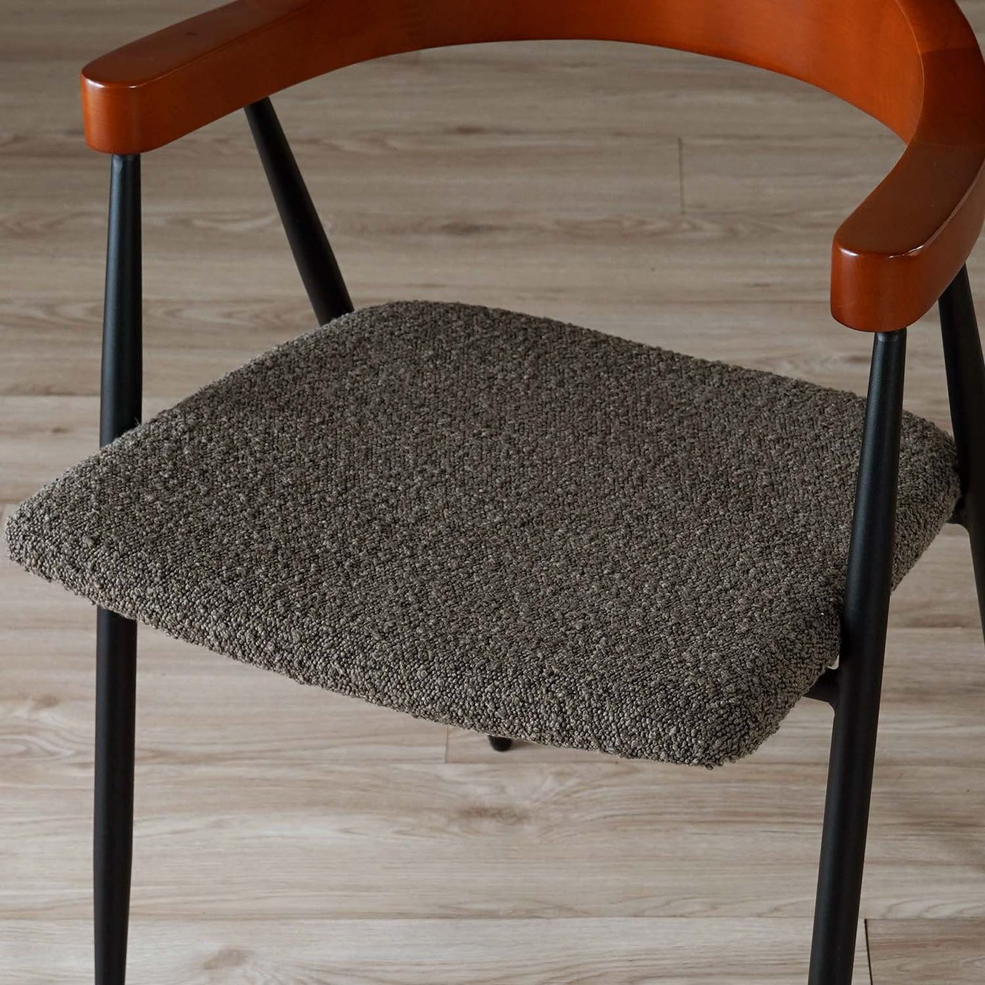 ダイニングチェア アームチェア ブークレ ファブリック / TEC-83