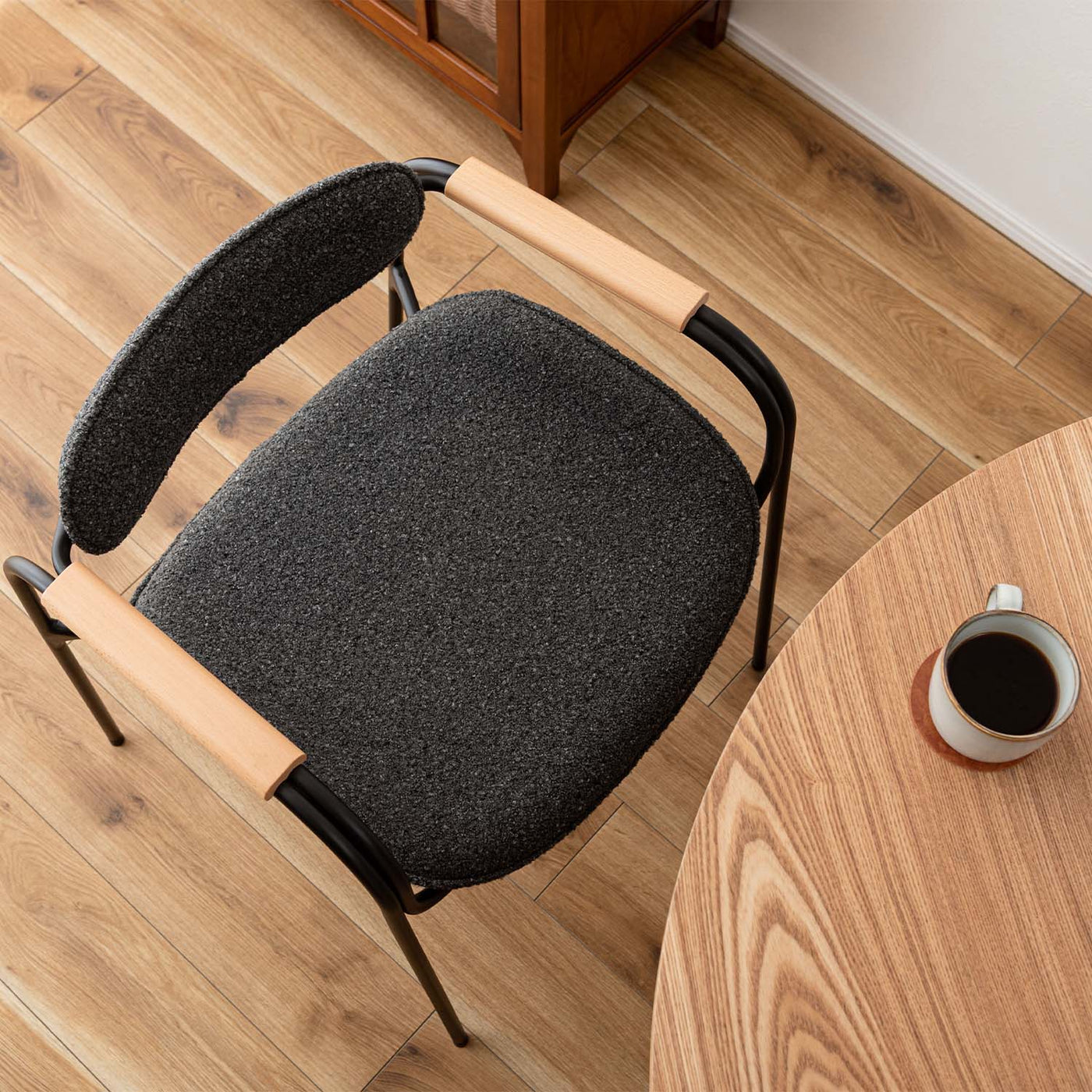 ダイニングチェア スチールチェア アームチェア ファブリック / TEC-86